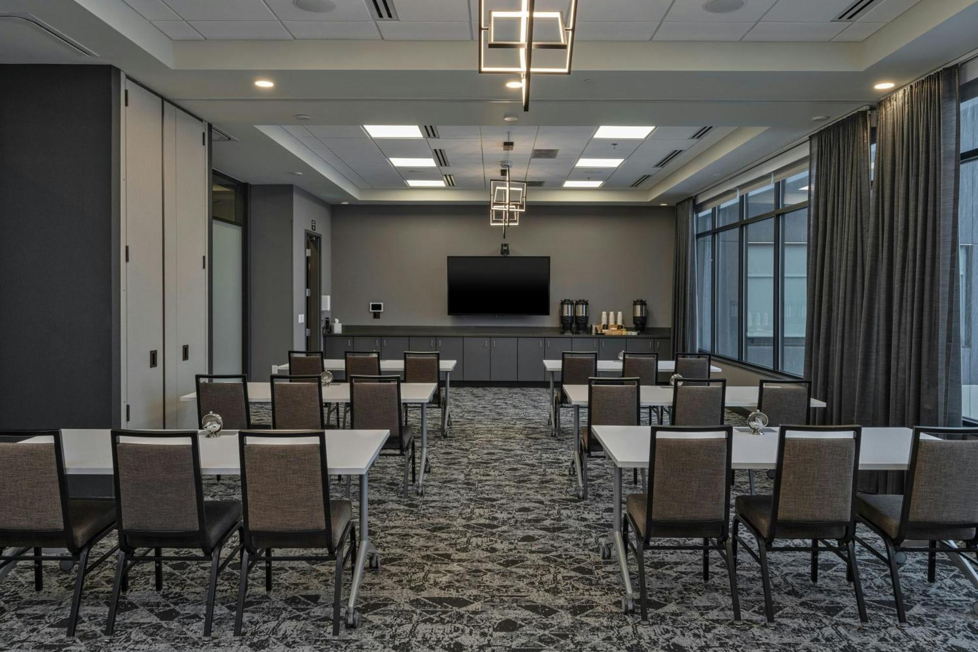 Springhill Suites By Marriott Colorado Springs Downtown Екстериор снимка